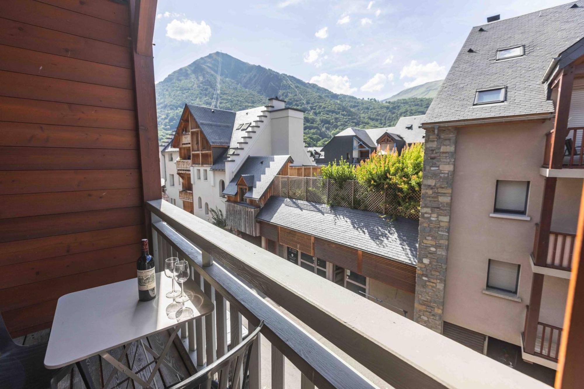 생라리술랑 Le Rioumajou 2 - Grand T4 - Piscine - Centre St Lary 아파트 외부 사진